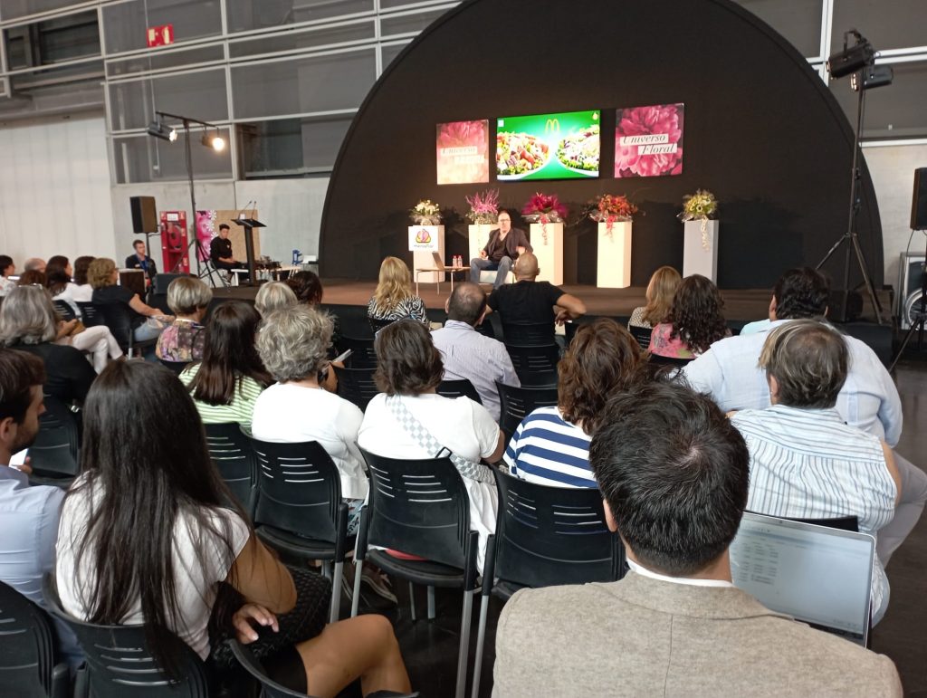 Formación Coach Jesús Roselló en Universo Floral Iberflora 2023